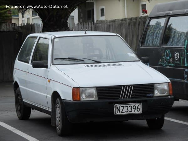 1990 Fiat UNO (146A) 50 1.1 (50 Hp)